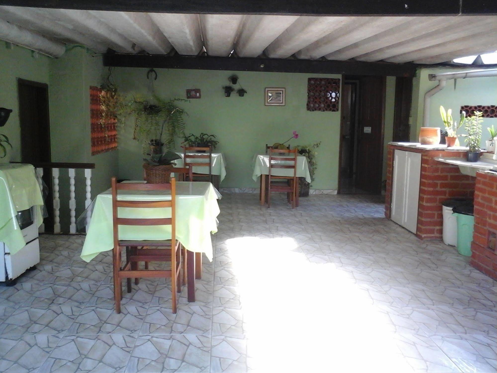 Pousada Xato Miguel Pereira Buitenkant foto
